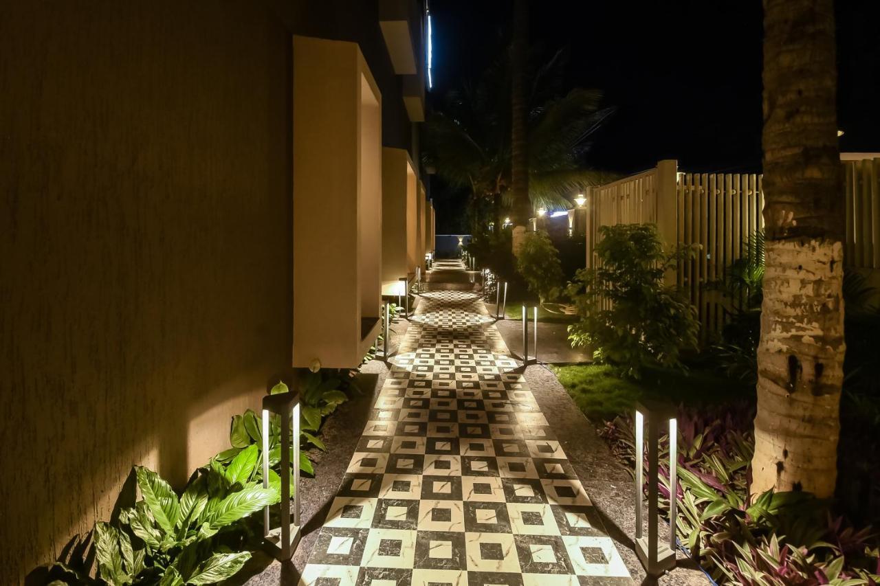 Emerald Clarks Inn Suites ไมซอร์ ภายนอก รูปภาพ